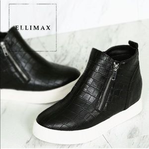 Trendy black snake skin wedge sneaker